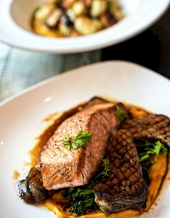 Panorama Restaurant & Wine Bar